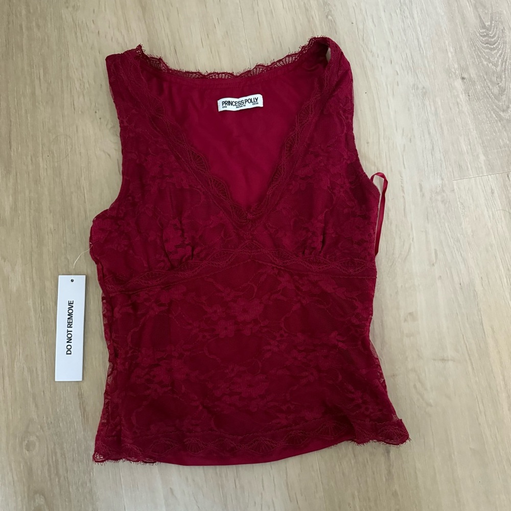 Princess Polly V-Neck lace red top